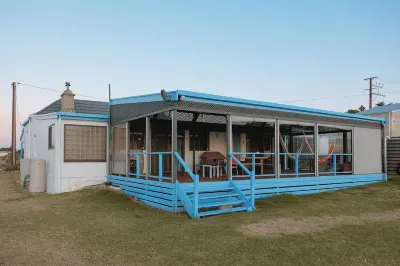 20% Off Monthly | Waterfront-View | Sea J's | 4BR Penneshaw Jetty附近的飯店