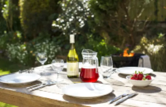 Longships Apartment - two bedroomed apartment within a 15 min walk of the beach.