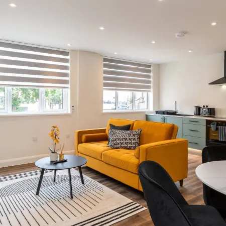 Aurum 6 - Chic 1BR Stay by DMU & City Centre