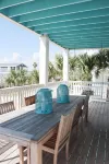 Casa Vilano~steps to the beach, pet + family friendly, fenced yard, heated pool! - 按摩浴缸