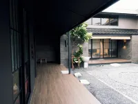 歐吉桑之家 道德天靈宮附近的飯店