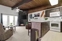 Alaskan Dreamscape Loft [5]