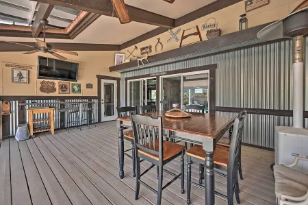 Desert Oasis with Pool, Fire Pit, Game Room, and Dry Bar Отели в г. Боррего-Спрингс