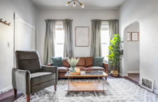 NEW! Mid-Century Modern Retreat in Little Italy near CWRU and Cleveland Clinic