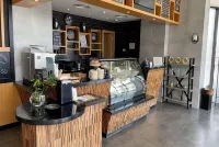 蓋西姆溫德姆華美達飯店 - 早餐