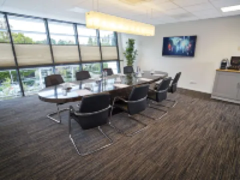 アムラス アパート ホテル スキポール バトフーヴェドルプ バドフーフェドルプのホテル