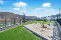 Gapyeong Violin Glamping N Caravan Hotels in Gapyeong-gun