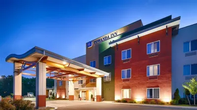 Paradise Inn & Suites Hotels in Towanda