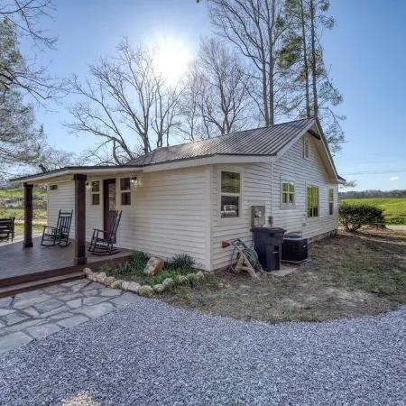Old Turner - Remodeled Farmhouse w/Firepit, 2 BRs, Near Hikes. Dog-Friendly!
