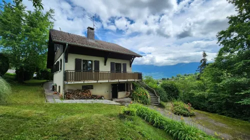 Chalet sleeps 9 / SPA, Saint-Jorioz, quiet location lake and mountain views