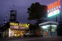Puri Wisata Hotel Hotels in Baturraden