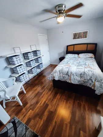 Stylish & Central - Walk to UK Campus/Hospital, Mins to DT/Rupp/Keeneland Отели рядом с достопримечательностью «Кладбище Лексингтон»