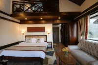 Pause by the Woods Hotels in Badgran