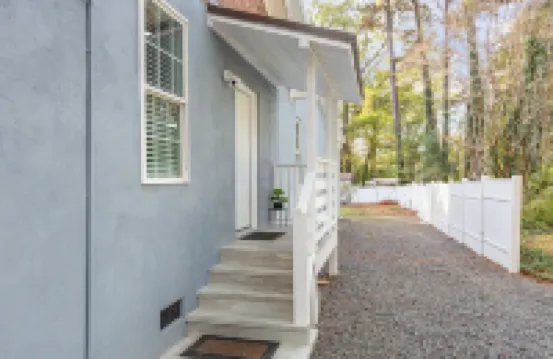 Stylish-Modern Open Concept Studio In The Hearth Of Durham NC