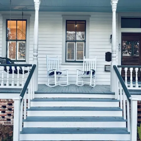 Historic Home in Downtown Wilmington - One Block from Riverwalk -King Size Beds