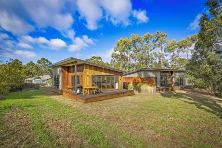 Herlihys on Huon - Cabin 1 Отели в г. Сигнет