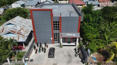 Penginapan Jangkar Отели рядом с достопримечательностью «Bekel Java Java Motor»