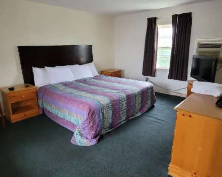 Town & Country Hotels in Bristol County