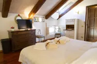 Bed & Breakfast Palazzo Sismonda - Bed and Breakfasts