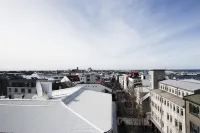 Midtown Reykjavik - Mountain View