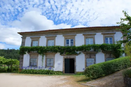 Casa da Várzea فنادق في Fornelos