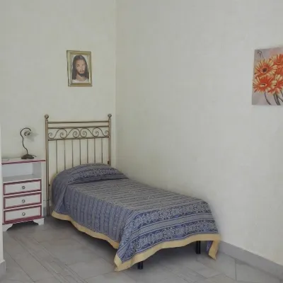 B&b Candido Vacanze Hotels near Chiesa di San Giuseppe