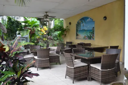 The Balboa Inn Отели в г. Веракрус