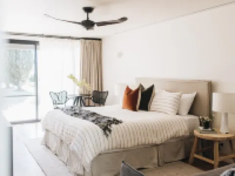 The Oaks Ranch Hotels in Broulee