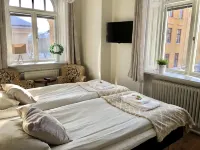 Järnvägshotellet Hotels in Valbo