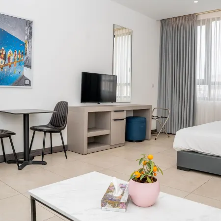 LIV Weibdeh Hotel Suites
