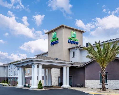 Holiday Inn Express LODI by IHG Hotels in Lodi