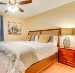 Cozy 2Br  Condo with Pool Bike-Trail Near Lake Beach Fireplace Safe Community Hotels in Deltona