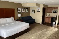 Wingate by Wyndham Clearfield Hotels in Lawrence Township