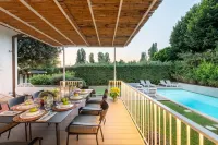 Villa Desiree in Pietrasanta - Villas