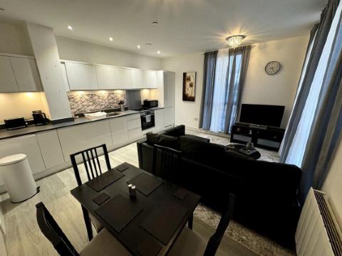 コージー ブラクネル アパートメント ウィズ モダン アメニティーズ