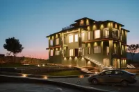 Kavish The Kutumb Villa Hotel a 