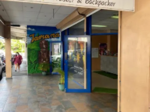 Mahana Lodge Hostel & Backpacker فنادق في بابيتي