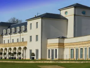 Bowood Hotel Spa & Golf Resort