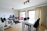 بانوراميك ليفينج