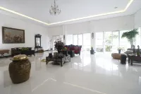 RedDoorz Syariah at Lampung Walk Hotels in Sukabumi Indah