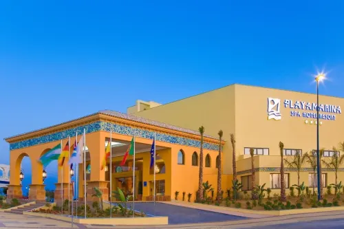 Apartamentos Playamarina