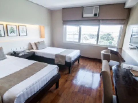 エル シエリト ホテル - サンタ ローサ ラグナのホテル