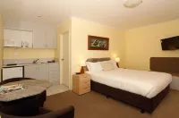 Ocean View Motel Hotels in Ocean Reef