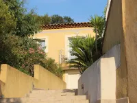 Residence Les Jardins De Natallia. Hotels in La Seyne-sur-Mer