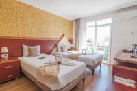 Far Life Hotel Hotels near Mirage Park Resort