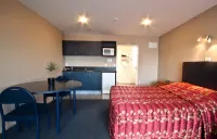 Phoenix Motels Hotels in Geraldine