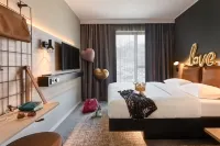 Moxy Dresden Neustadt Hotels in 