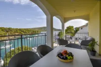 Apartments Zorica Hotels in Primosten