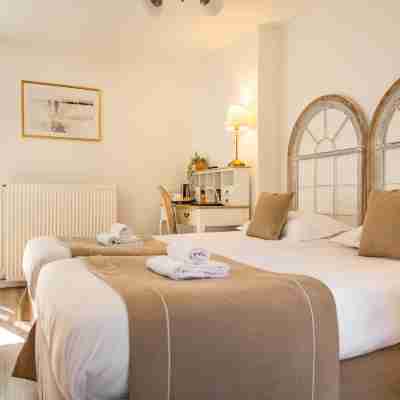 Hôtel de la Porte Saint-Malo Rooms