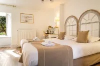 Demeures & Châteaux - Hôtel de La Porte Saint-Malo Hotel a Dinan